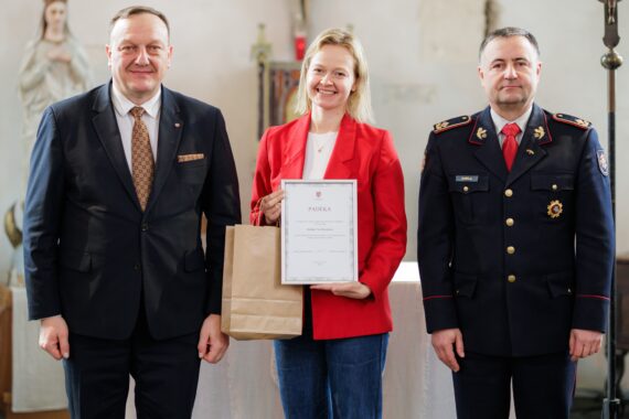 Pridedamas papildomas tekstas